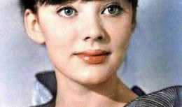 黑料网站永久免费看视频 明星价格表