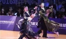 吃瓜体育生和舞蹈室1v1 瓜在体育圈是什么意思,揭秘“吃瓜体育生”与“舞蹈室1v1”背后的热点事件